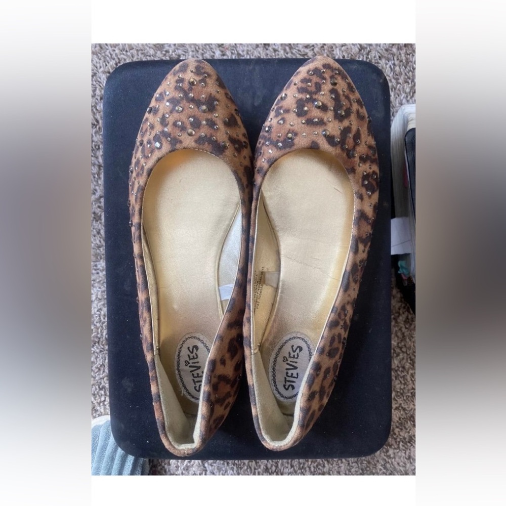 Stevie’s Flats size 5